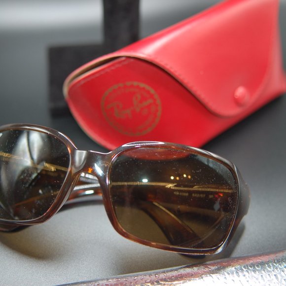 Ray Ban Sun Glasses - Picture 7 of 9